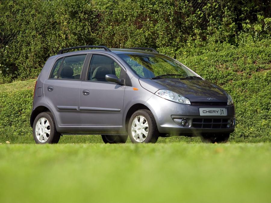  Chery J1 2009 года  (фото 13 из 16)